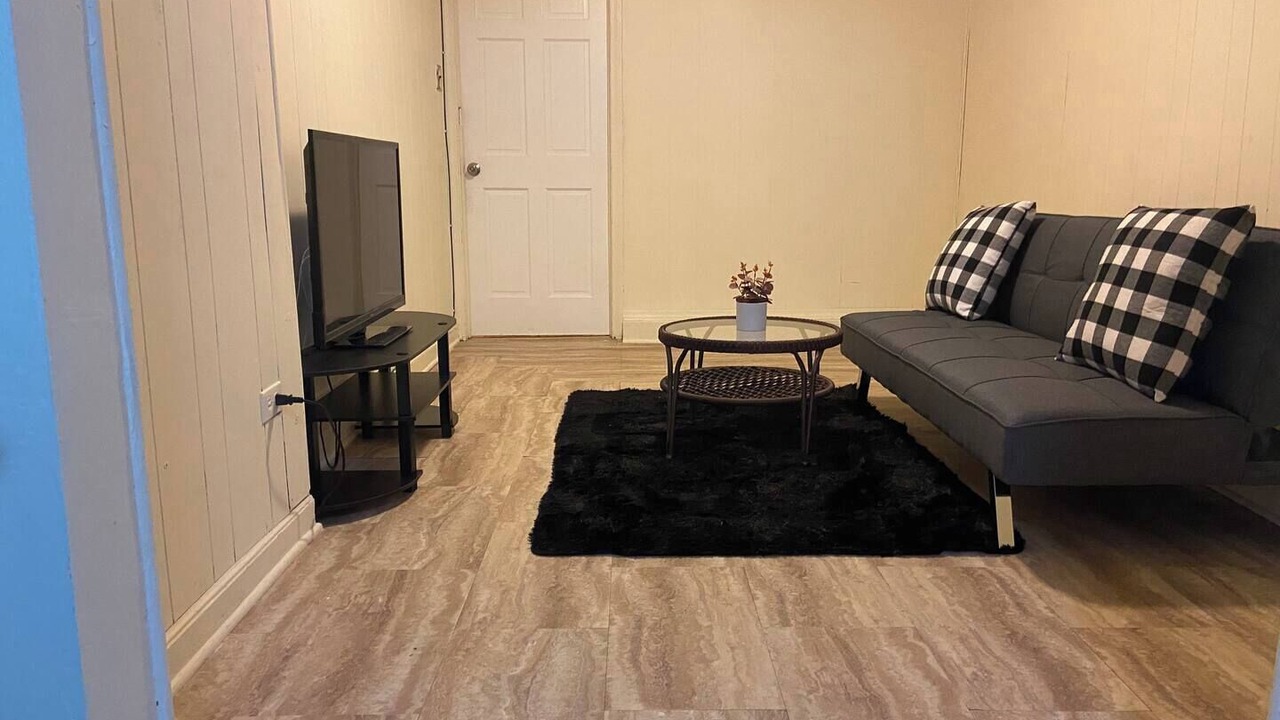 Photo of Livingroom in Baychester