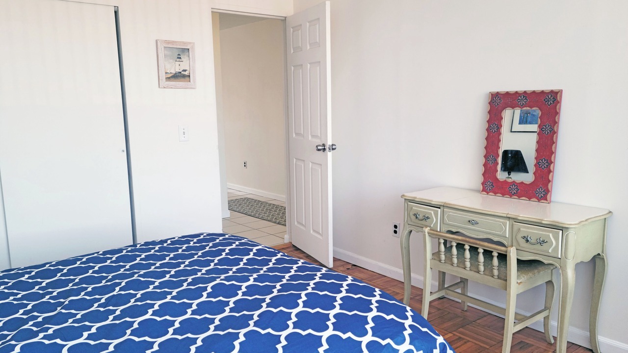 Photo of Bedroom in Queens