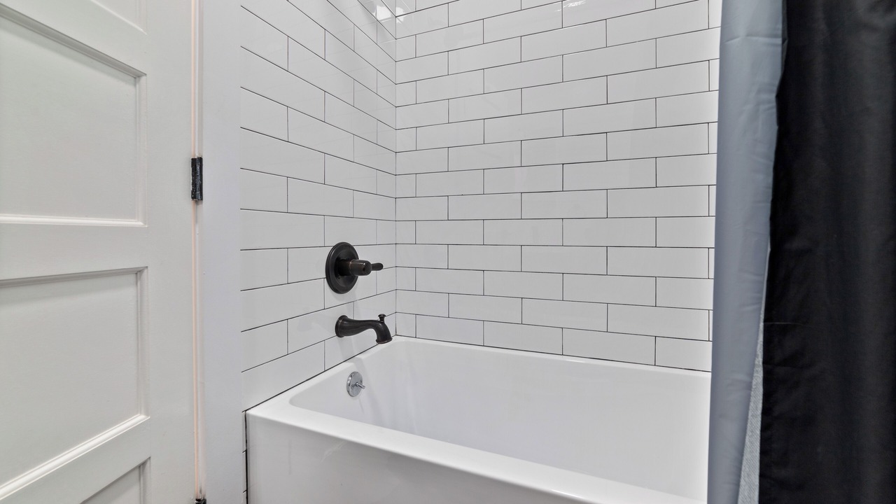 Photo of Bathroom in Crown Heights