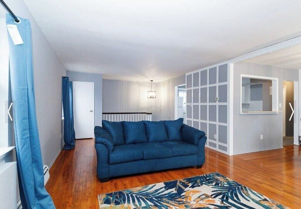 Photo of Livingroom in Queens