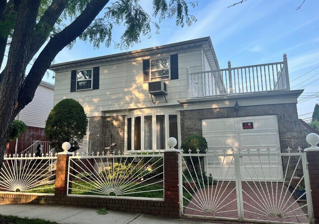 Photo of Outdoor in Queens