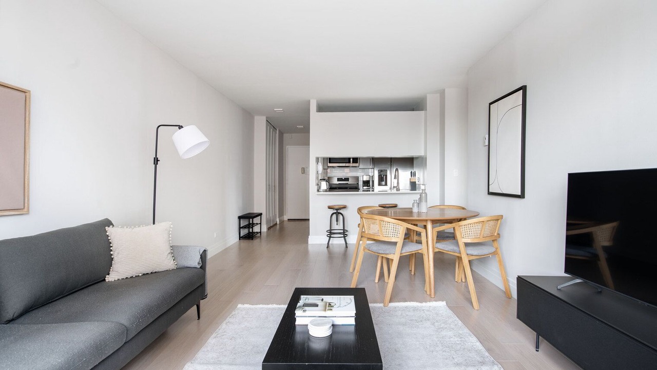 Photo of Livingroom in Upper East Side