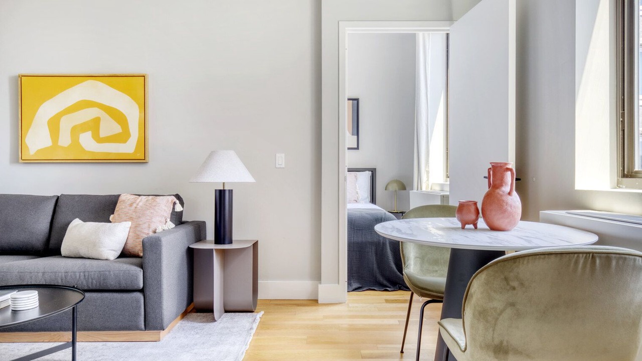 Photo of Livingroom in Ukrainian Village