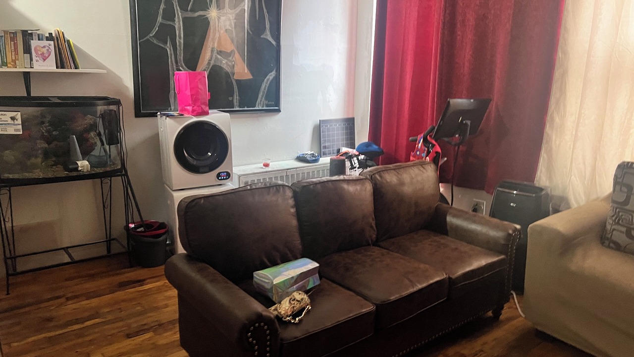 Photo of Livingroom in Bedford-Stuyvesant