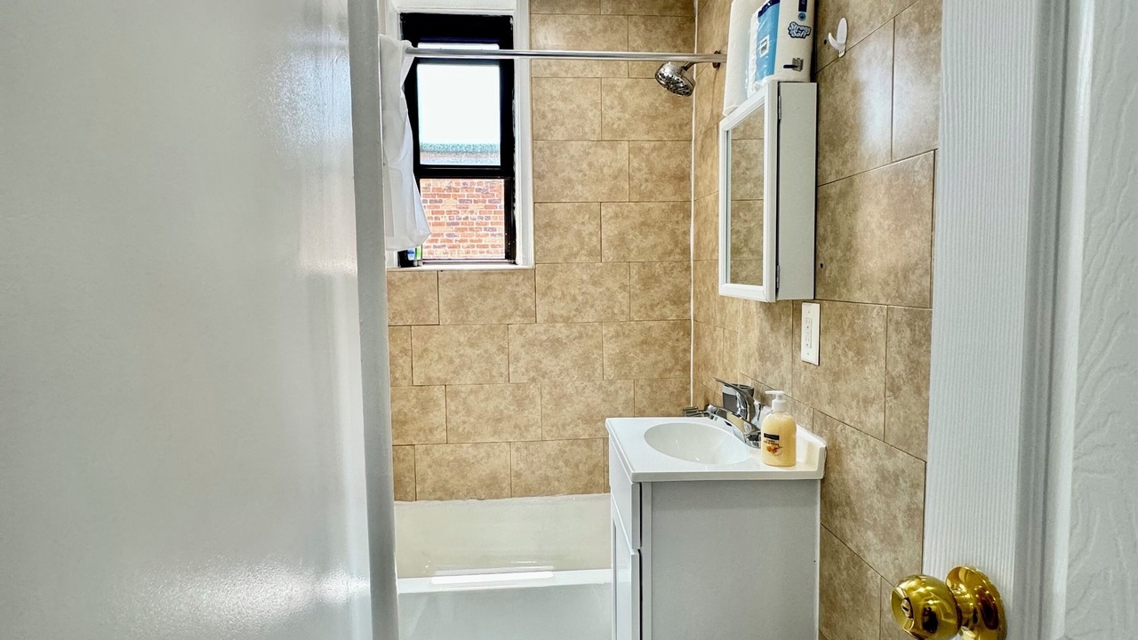 Photo of Bathroom in Dyker Heights