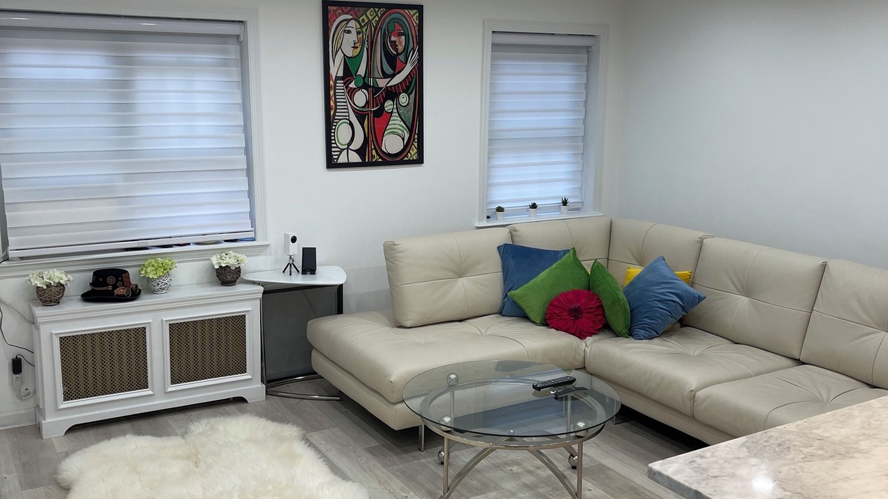 Photo of Livingroom in Queens