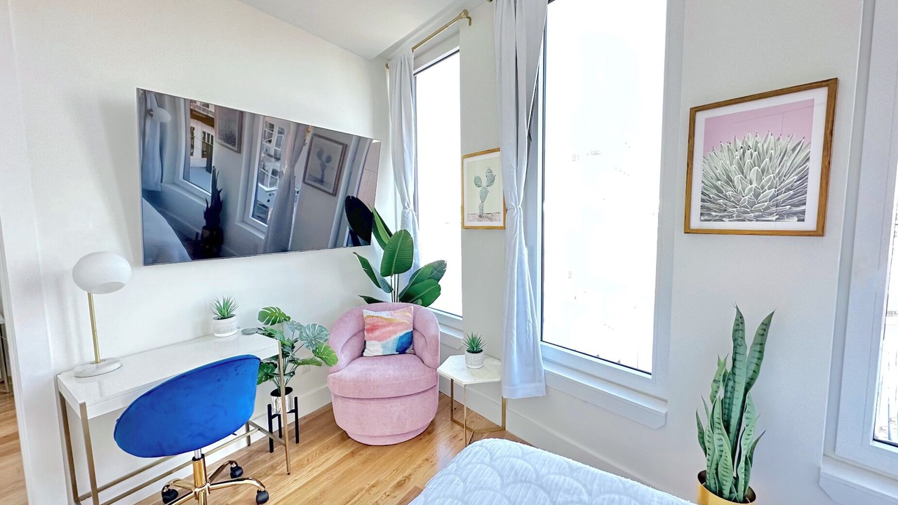 Photo of Bedroom in Greenpoint