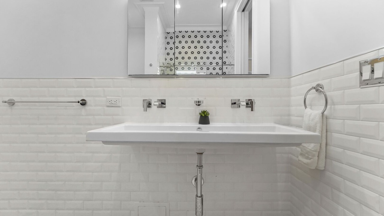 Photo of Bathroom in Upper Manhattan