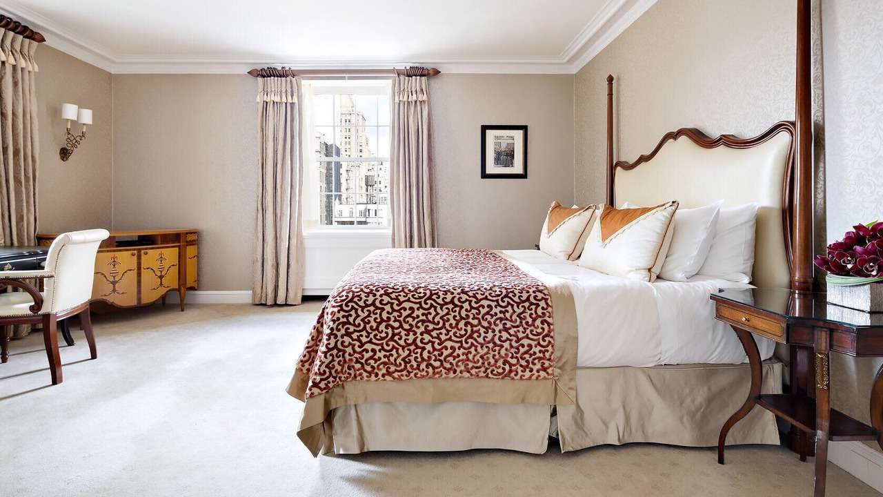 Photo of Bedroom in Central Park South