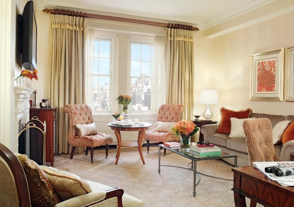 Photo of Livingroom in Central Park South