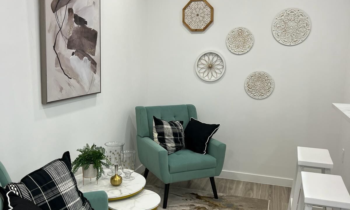 Photo of Livingroom in Throgs Neck