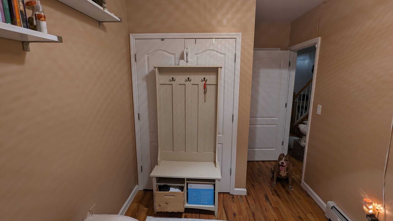 Photo of Bedroom in Williamsbridge