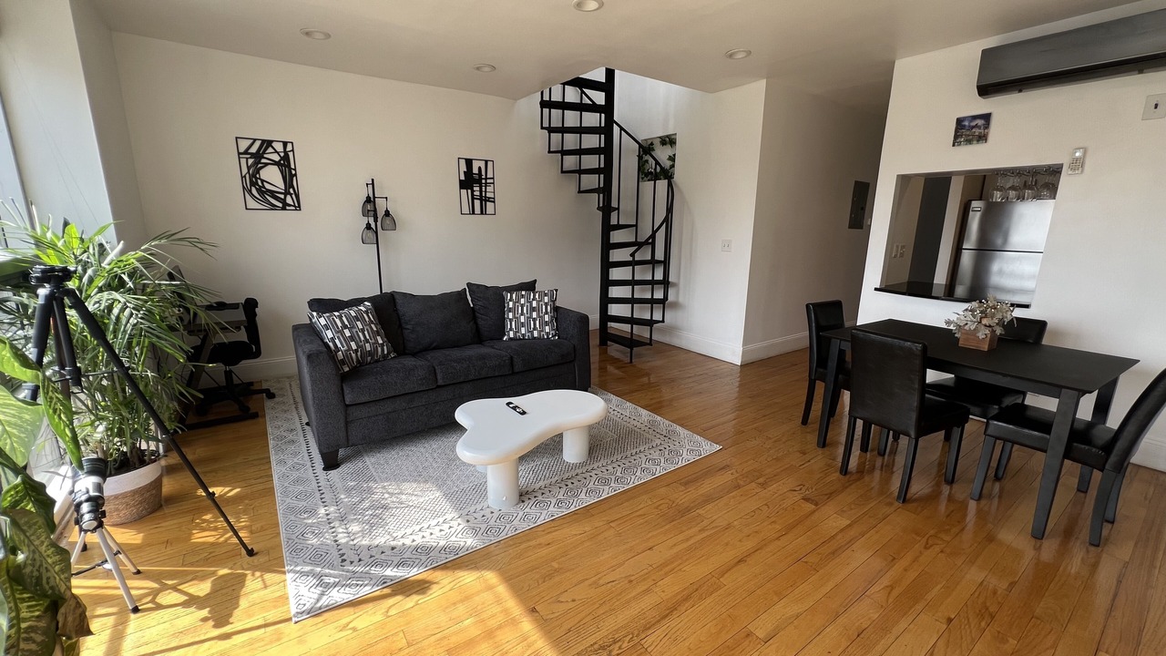 Photo of Bedroom in Bedford-Stuyvesant
