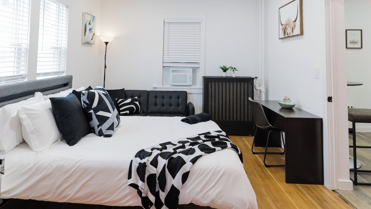 Photo of Bedroom in Bronx