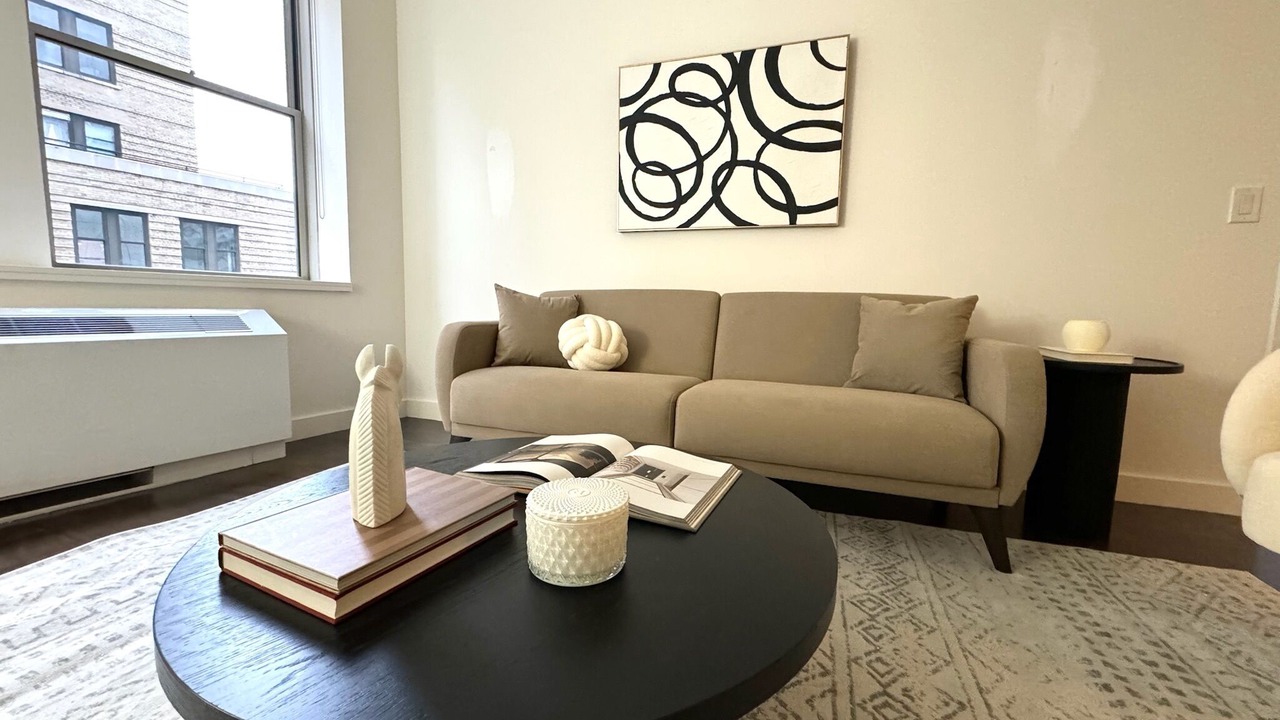 Photo of Livingroom in Financial District