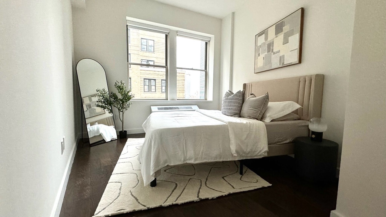 Photo of Bedroom in Financial District