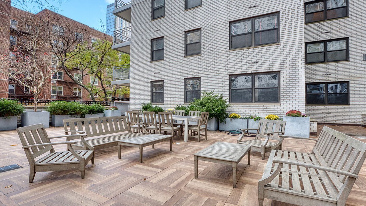 Photo of Outdoor in Upper East Side