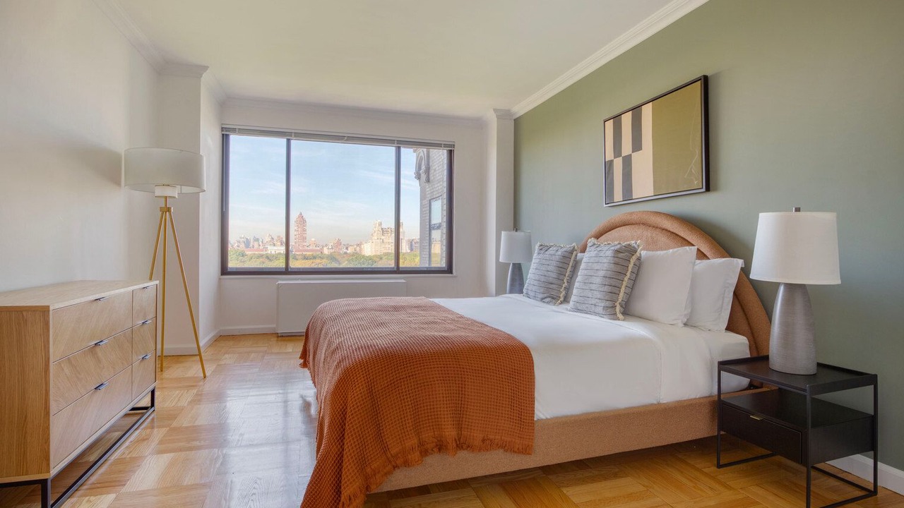 Photo of Bedroom in Uptown