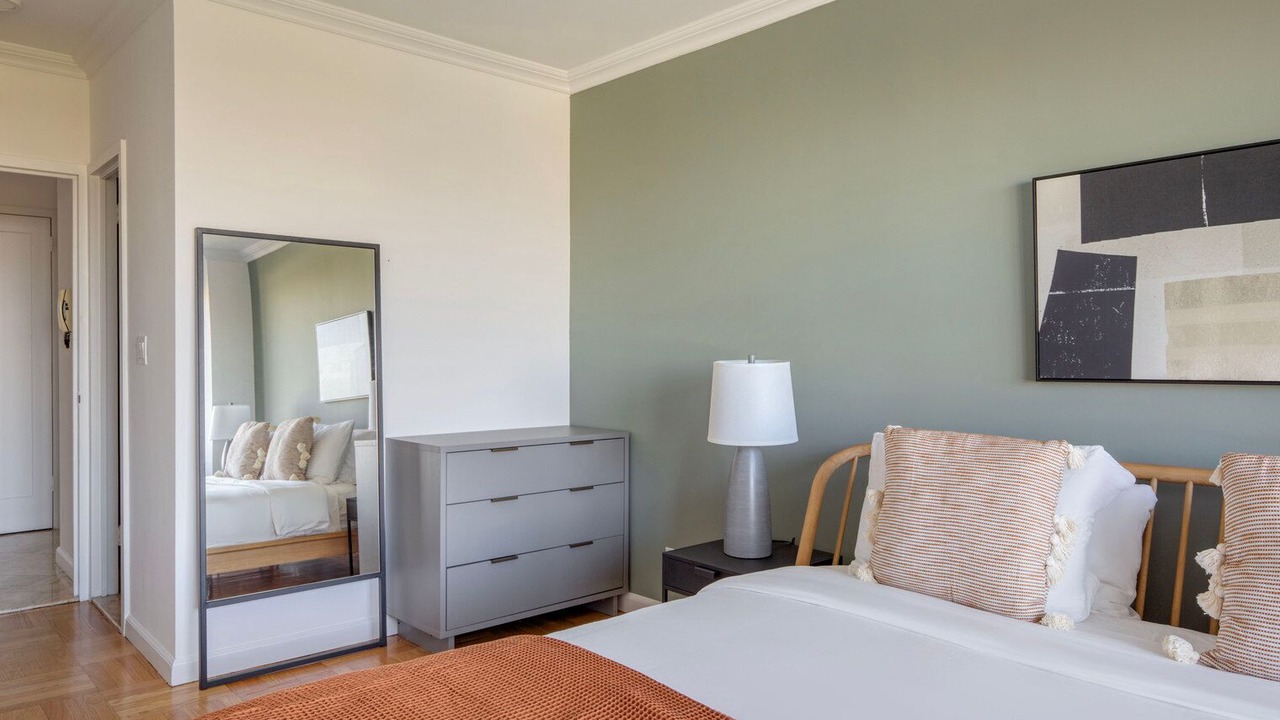 Photo of Bedroom in Uptown