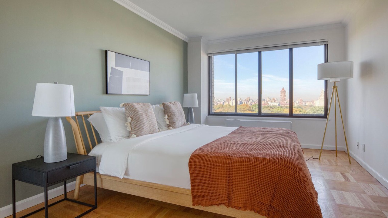 Photo of Bedroom in Uptown