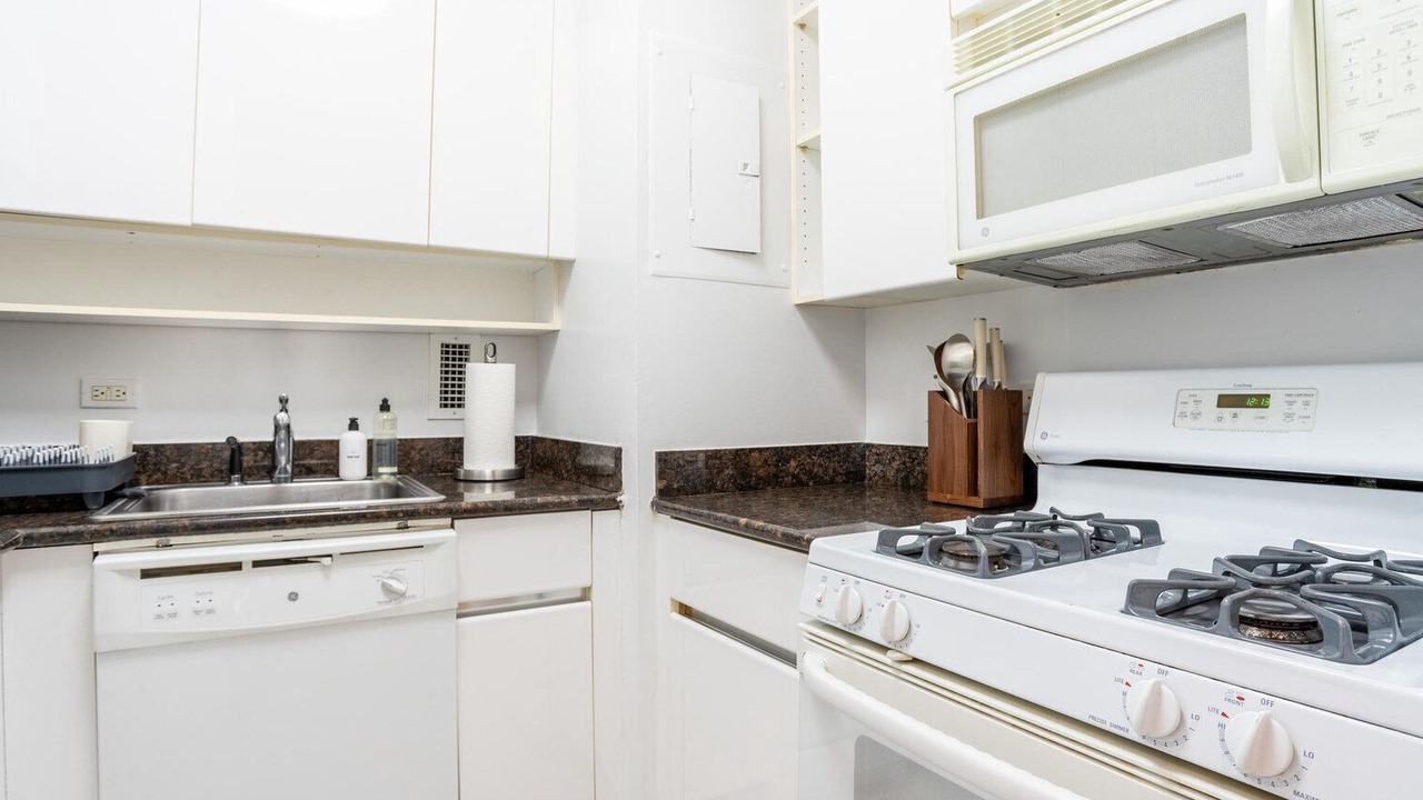 Photo of Kitchen in Sutton Place