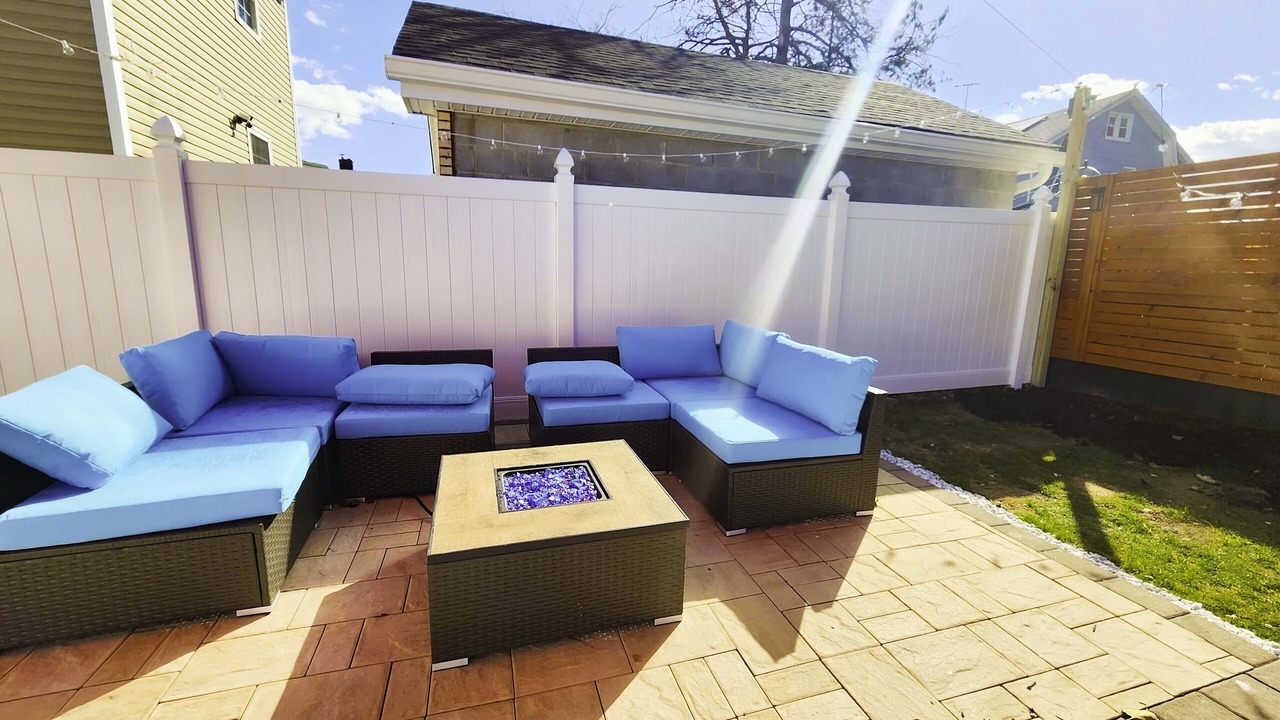 Photo of Patio Balcony in Queens