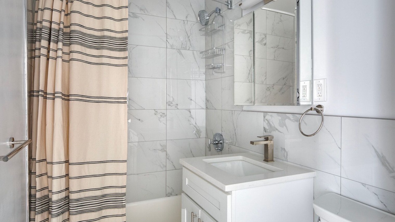 Photo of Bathroom in Manhattan Valley