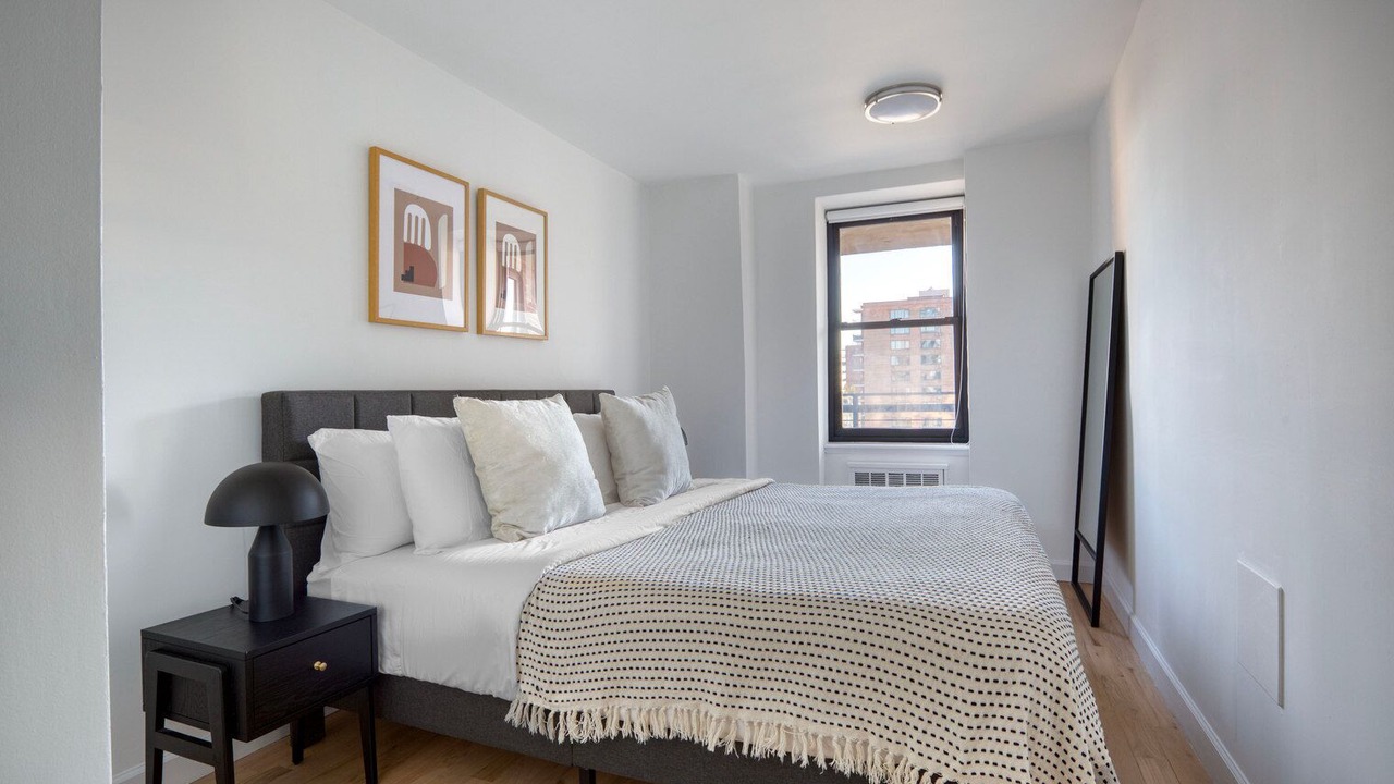 Photo of Bedroom in Manhattan Valley