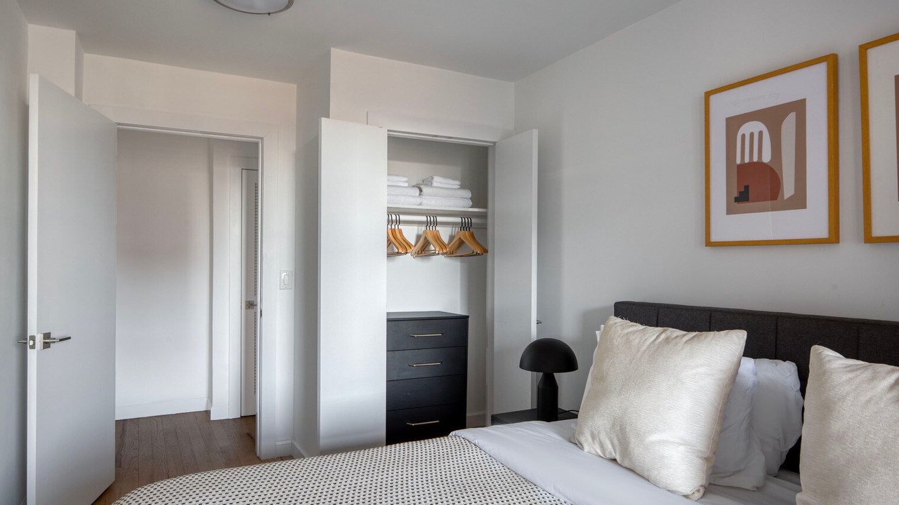 Photo of Bedroom in Manhattan Valley