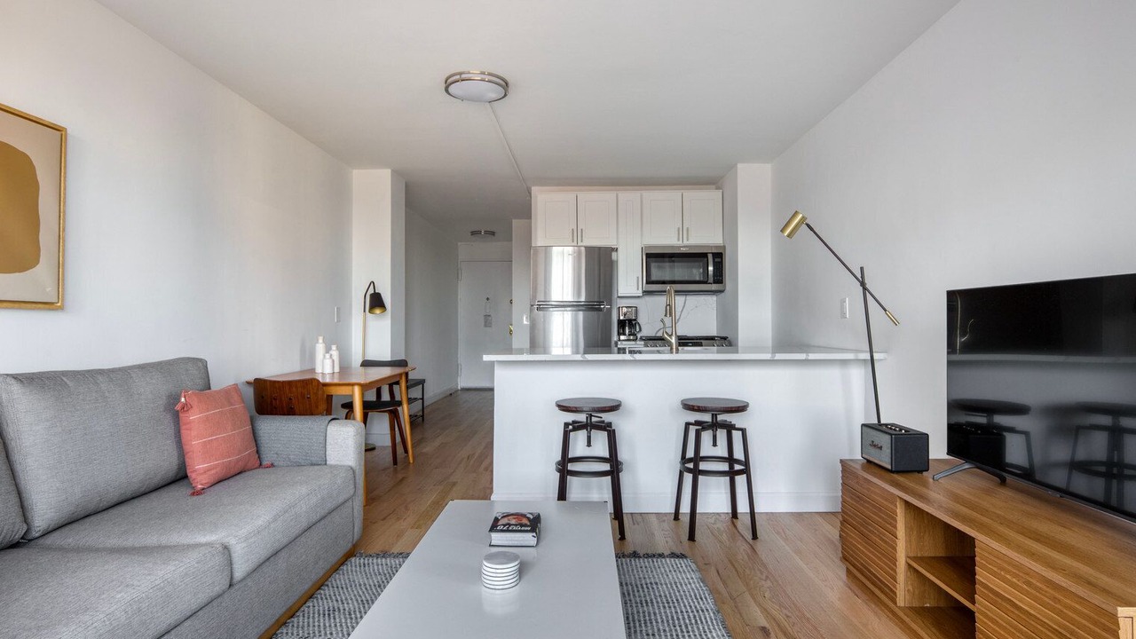 Photo of Livingroom in Manhattan Valley