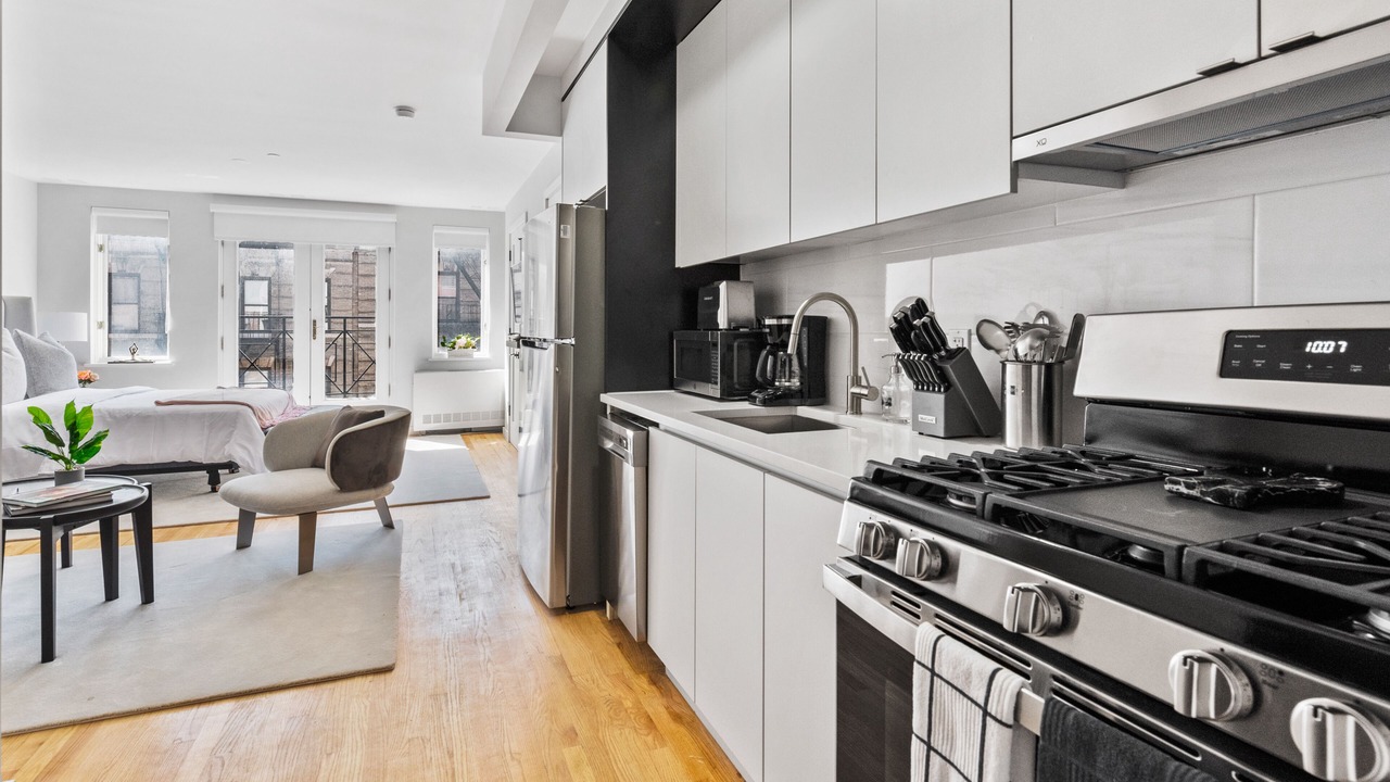 Photo of Kitchen in Central Park South