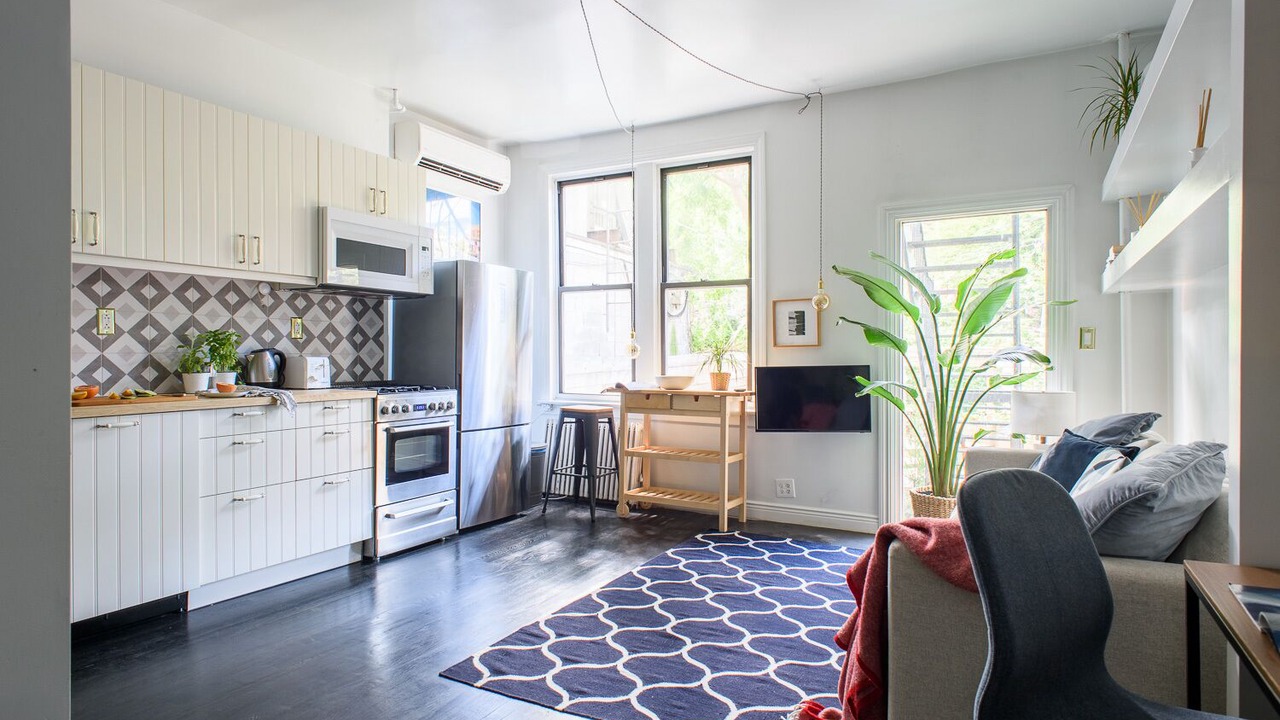 Photo of Livingroom in Cobble Hill