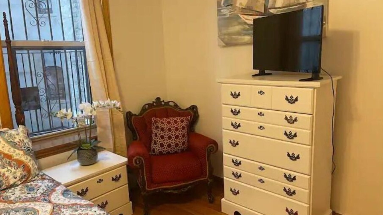 Photo of Bedroom in Crown Heights