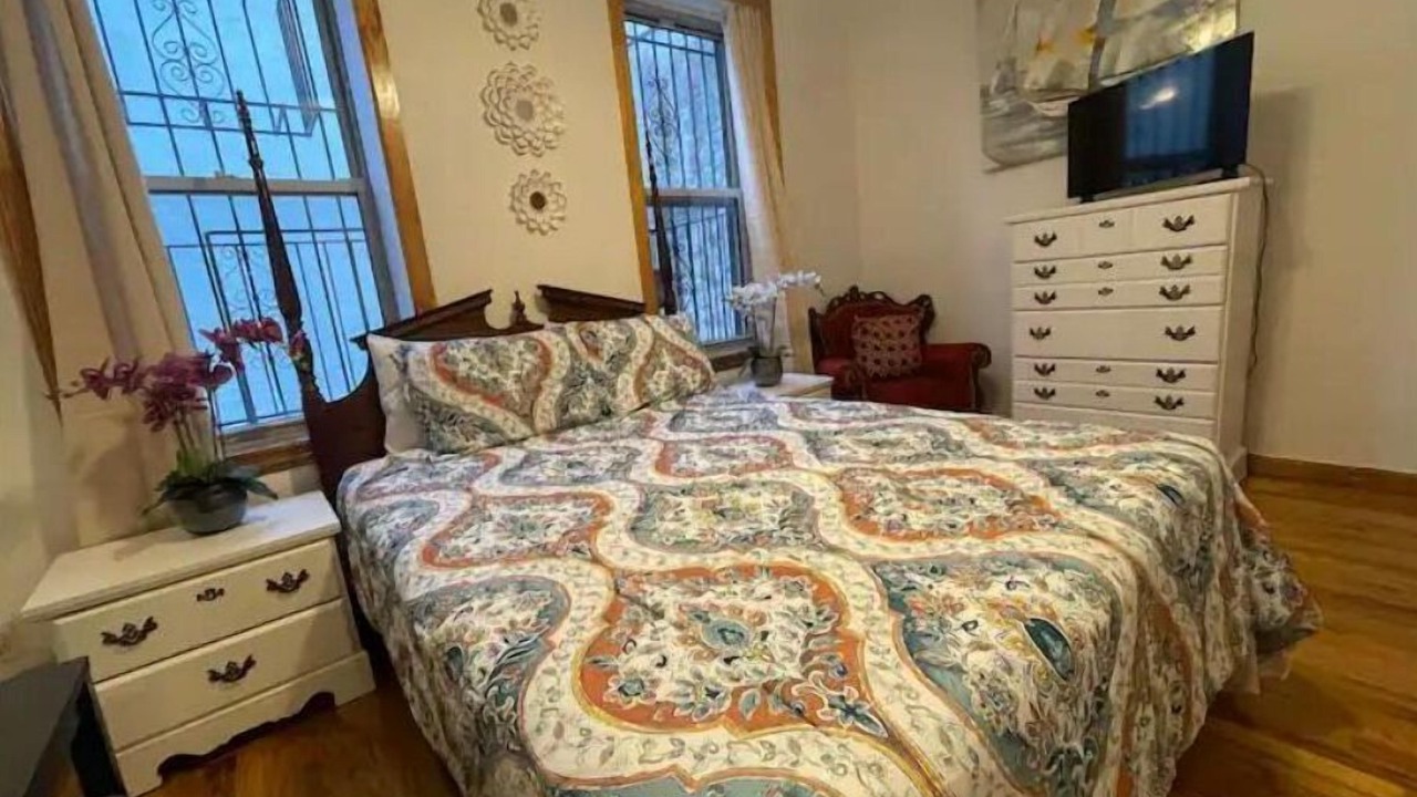 Photo of Bedroom in Crown Heights