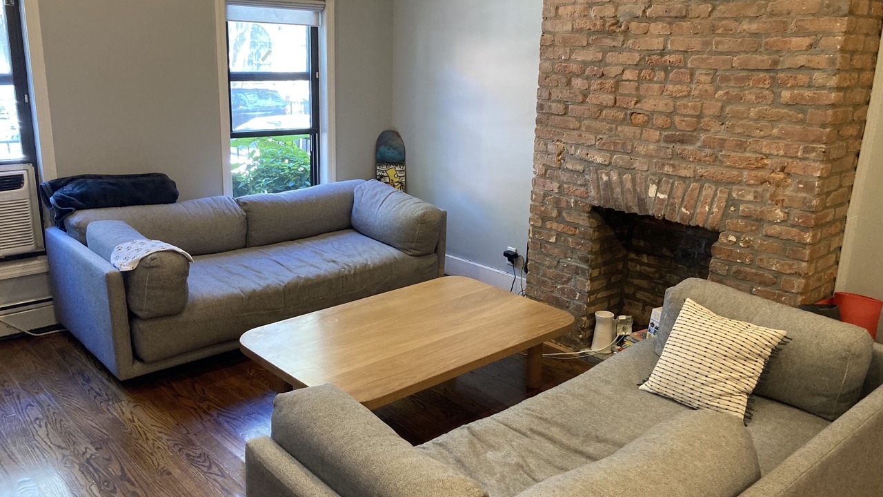 Photo of Livingroom in Bedford-Stuyvesant