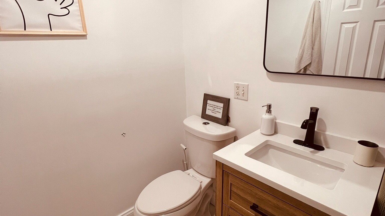 Photo of Bathroom in East Bronx