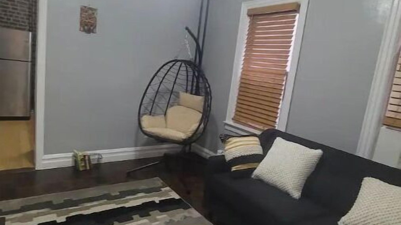 Photo of Livingroom in Williamsbridge