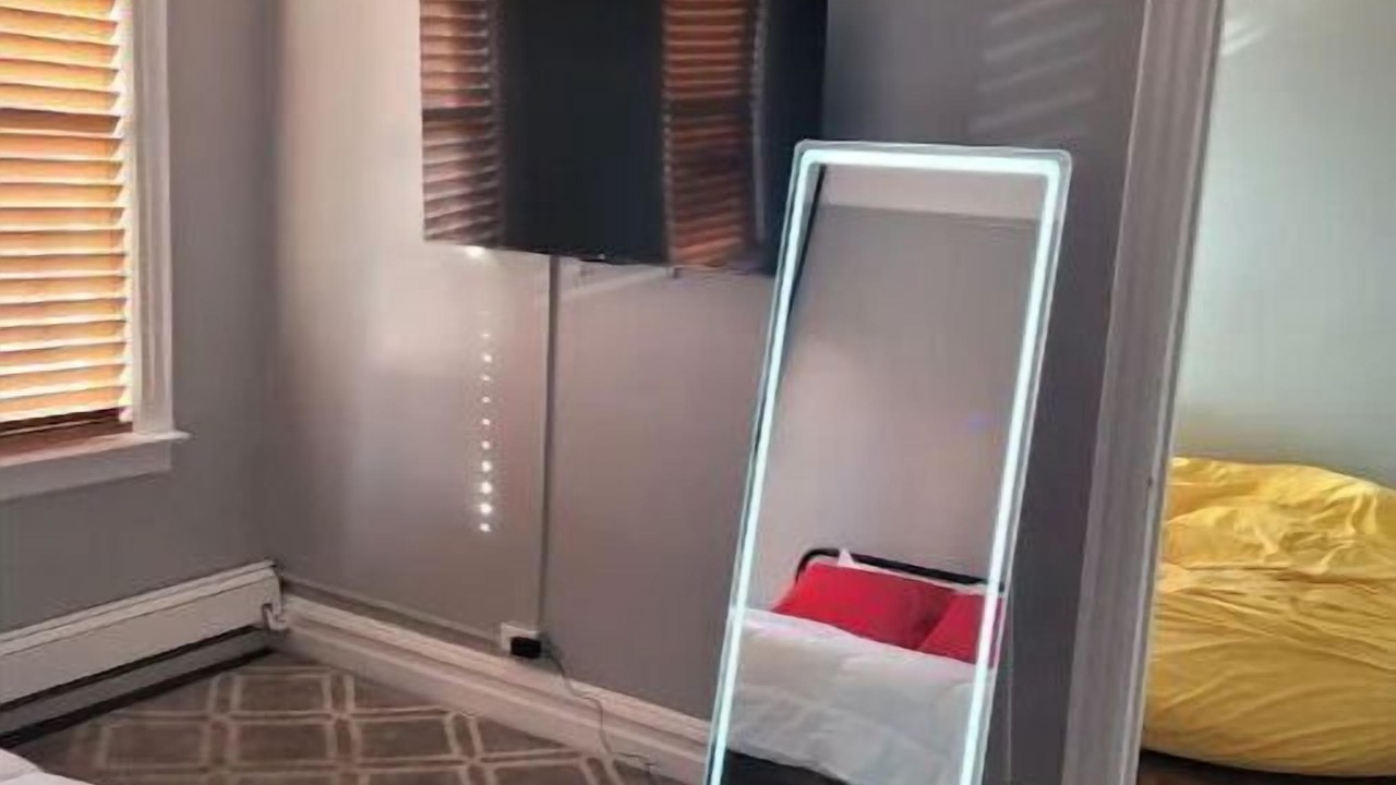 Photo of Bedroom in Williamsbridge