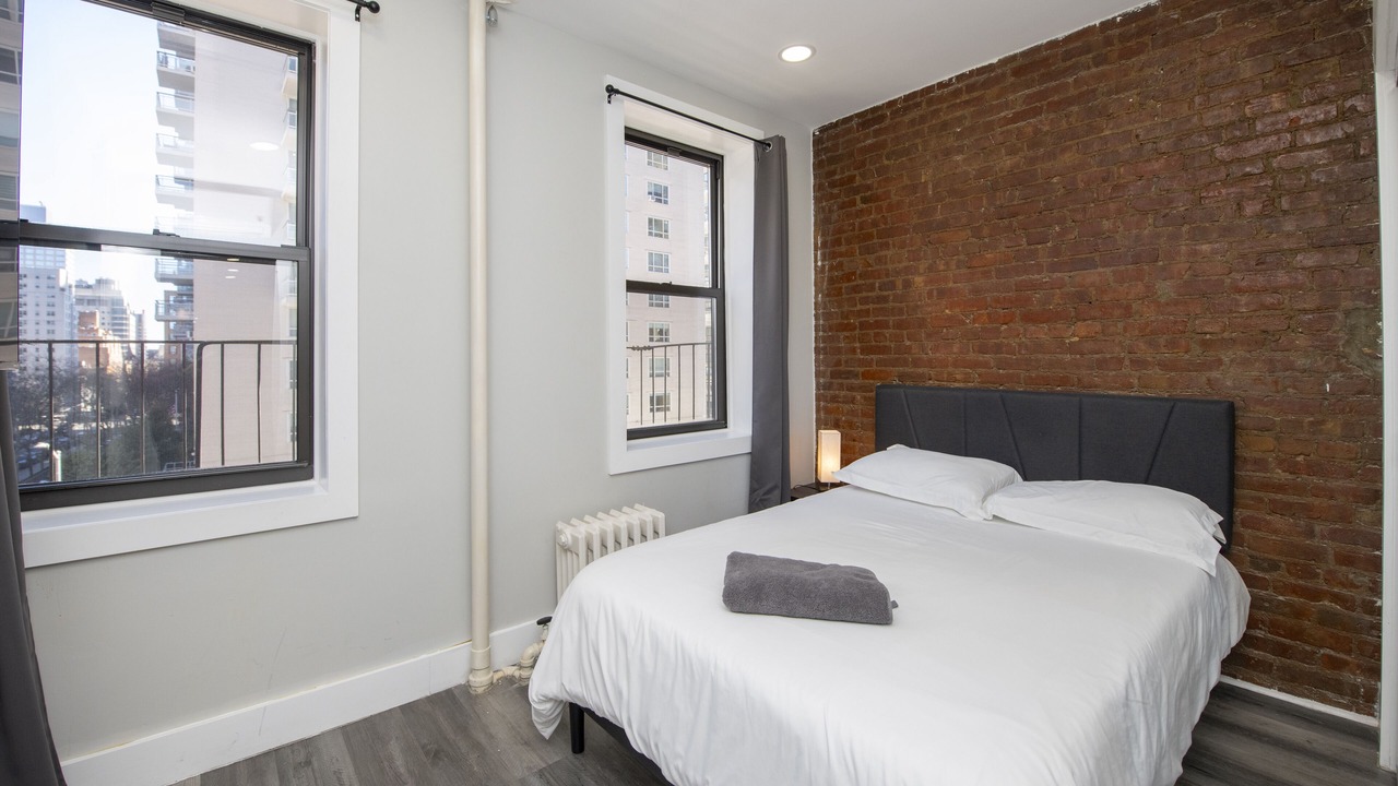 Photo of Bedroom in Central Park South