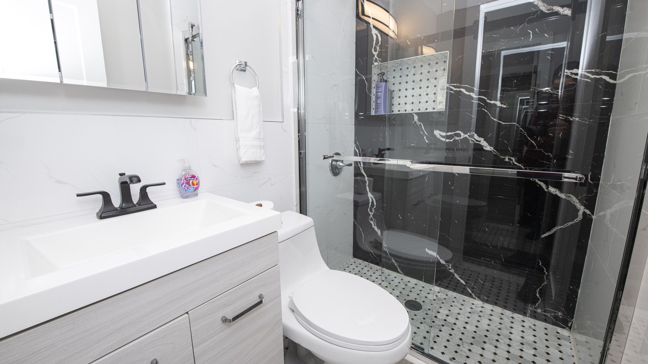Photo of Bathroom in Central Park South