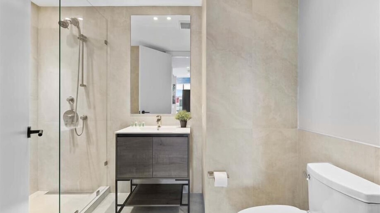 Photo of Bathroom in Port Morris