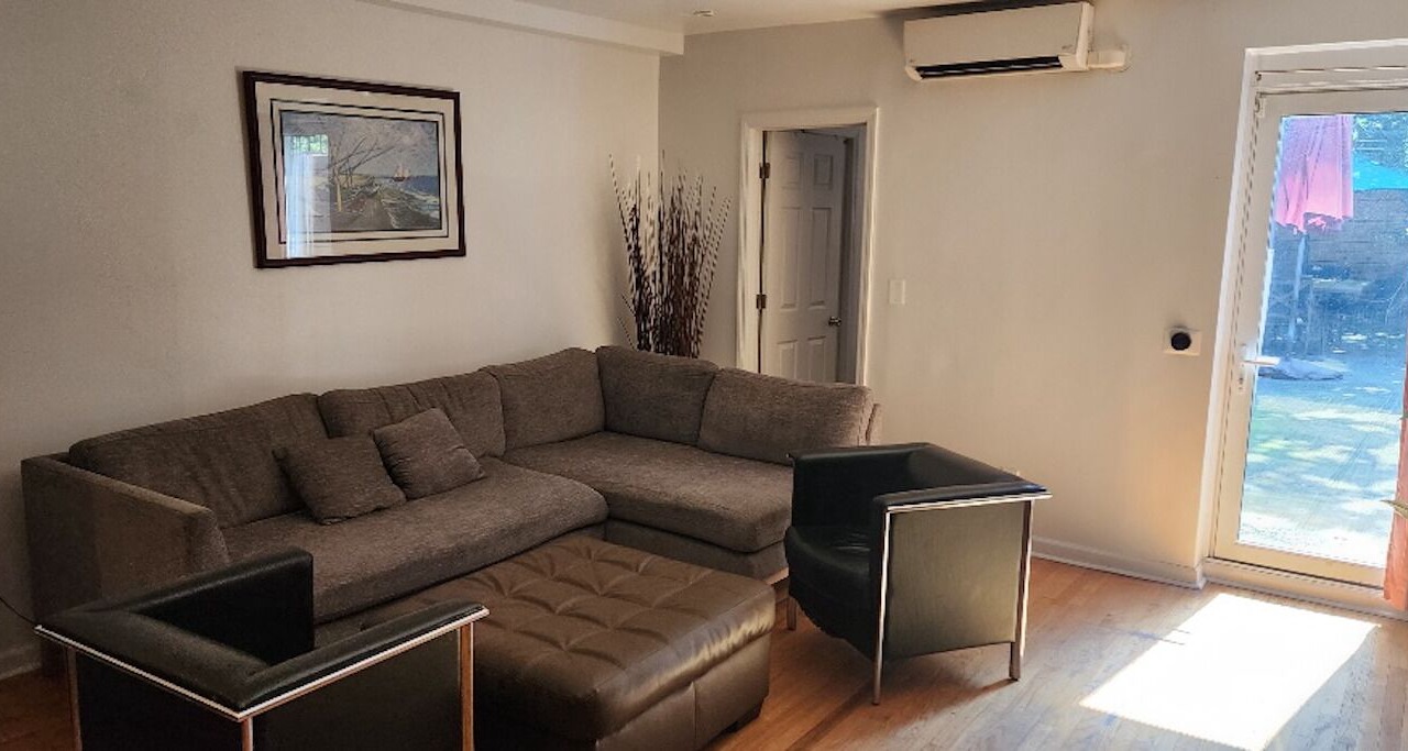Photo of Livingroom in Harlem