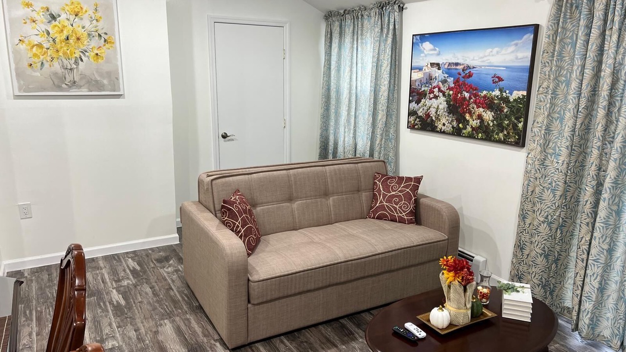 Photo of Livingroom in Queens