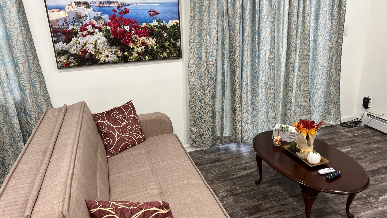 Photo of Livingroom in Queens