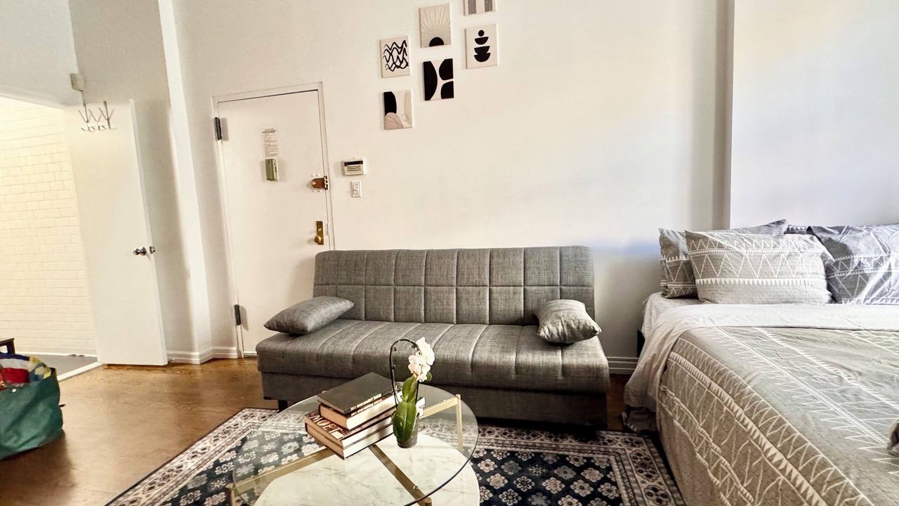 Photo of Livingroom in Uptown