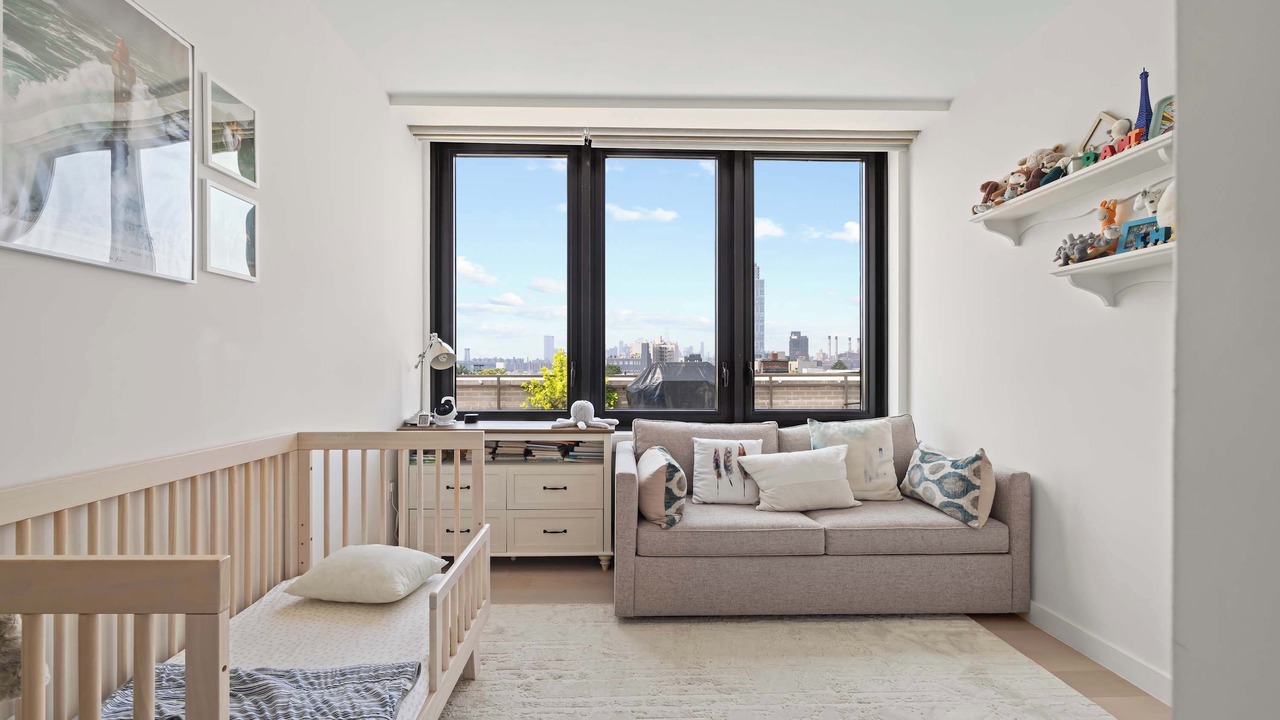 Photo of Livingroom in Greenpoint