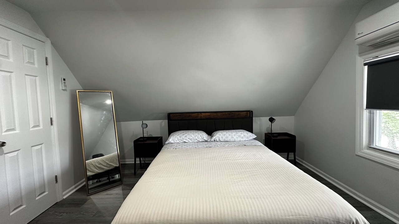Photo of Bedroom in Queens