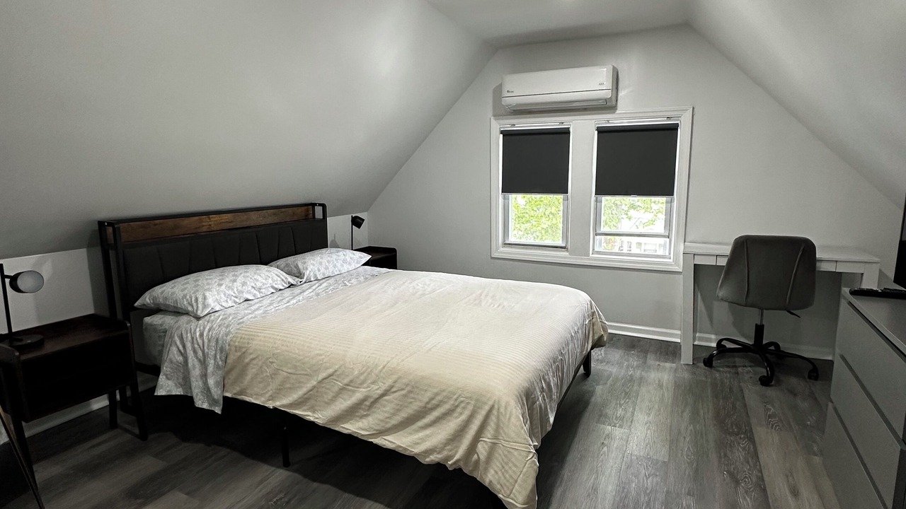 Photo of Bedroom in Queens
