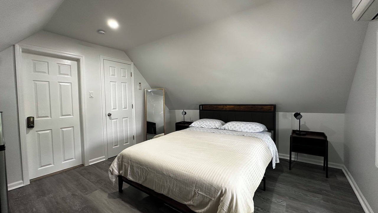 Photo of Bedroom in Queens