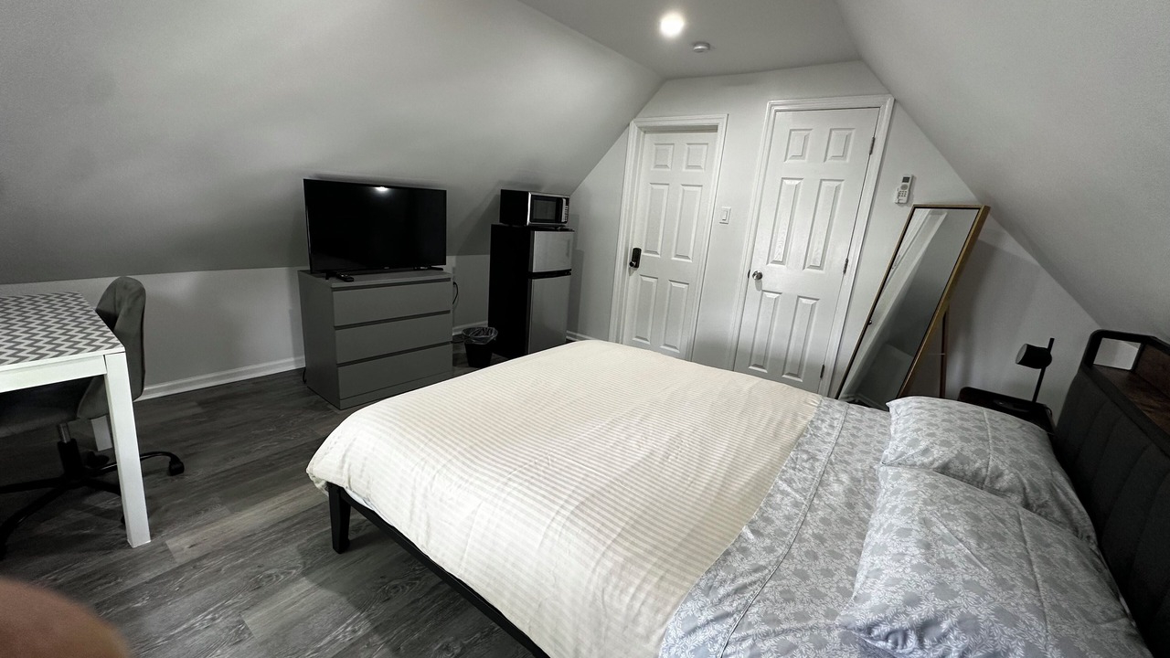 Photo of Bedroom in Queens
